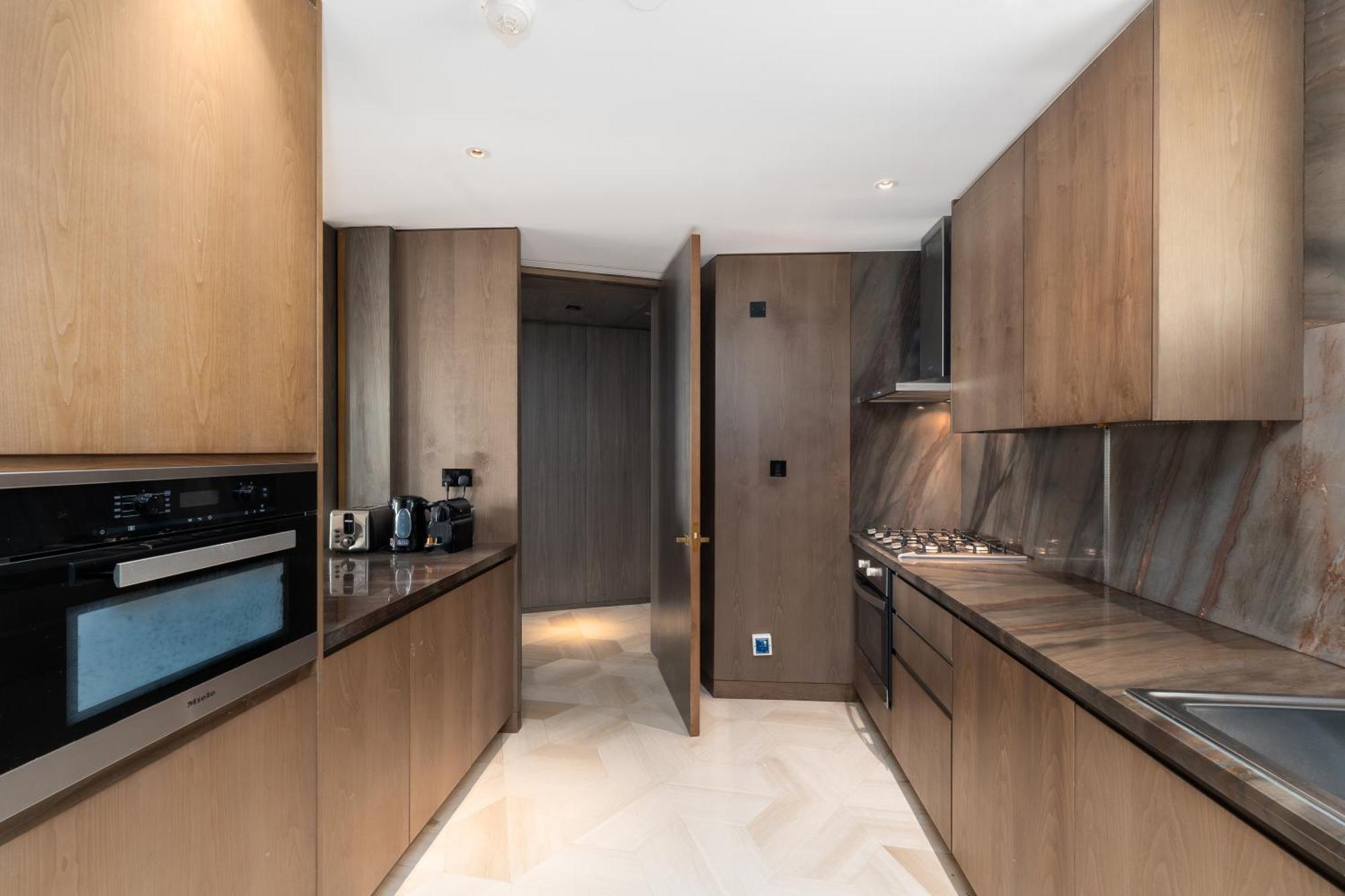 Five Palm Jumeirah Residences - Mint Stay Dubaj Exteriér fotografie
